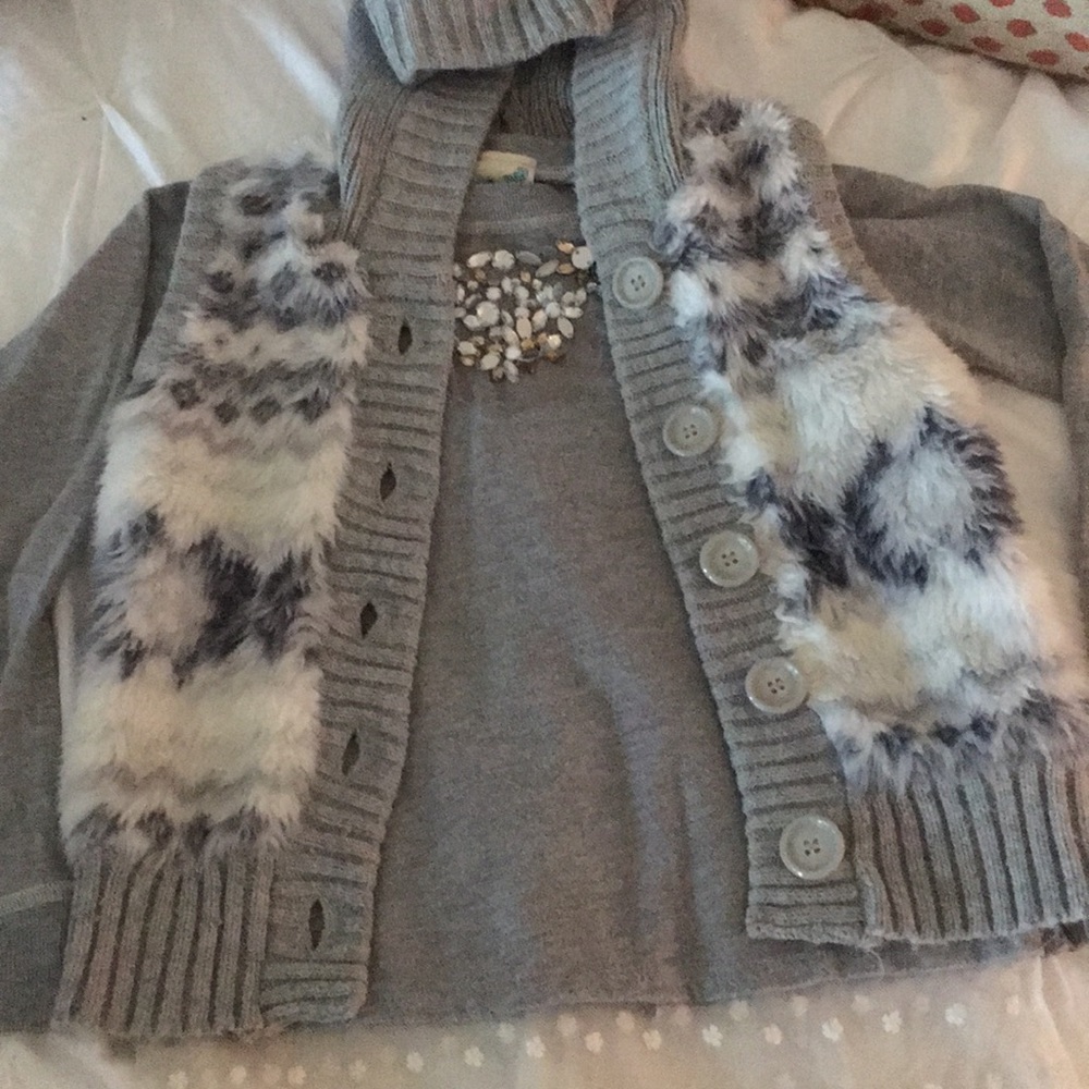 Sweater and vest set